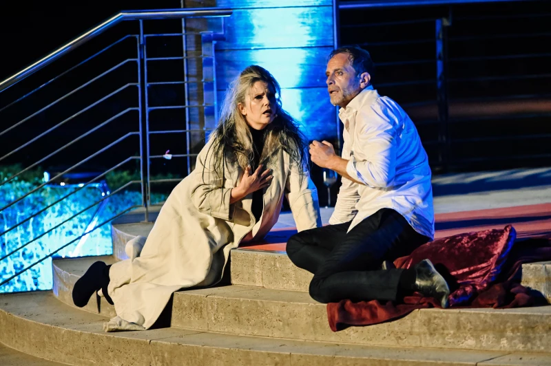 Michaela Schaffrath und Julian Weigend